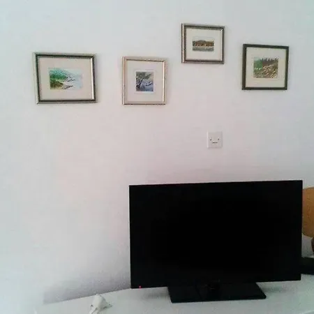 Nice Apartment At The Seaside Apartman Zadar